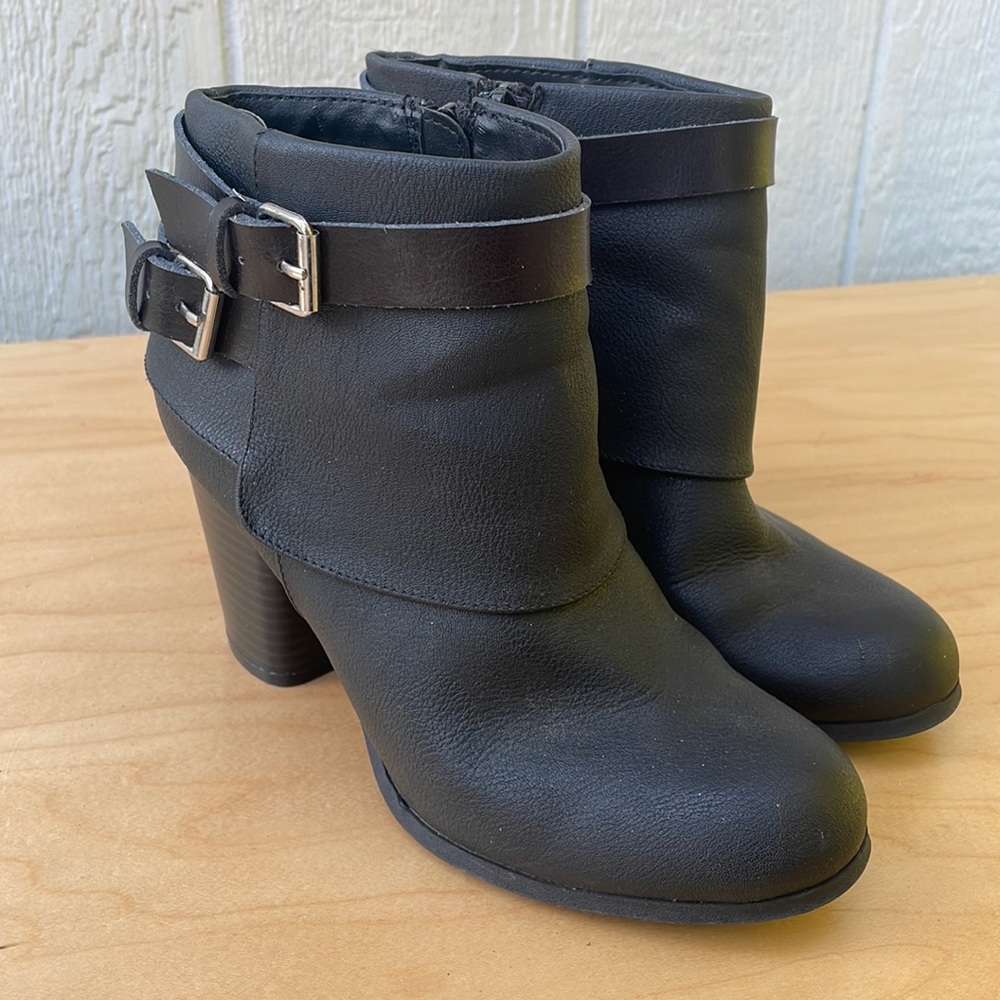 MADDEN GIRL Dylann Booties size 7.5